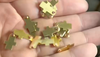 Масове виробництво срібних контактних тиснень